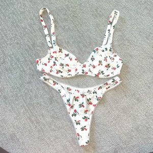 Medium For Love & Lemons